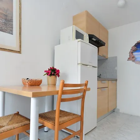 Lägenhet Fuer 2 Personen Ca 20 Qm In Pula, Istrien Istrische Riviera *