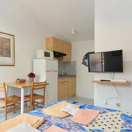 Fuer 2 Personen Ca 20 Qm In Pula, Istrien Istrische Riviera Apartment