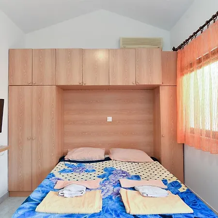 Apartment Fuer 2 Personen Ca 20 Qm In Pula, Istrien Istrische Riviera Pula